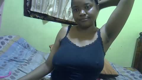 busty kenzi online show from December 2024 12:33:01 AM