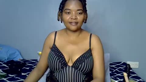 busty kenzi online show from July 2026 07:50:02 PM