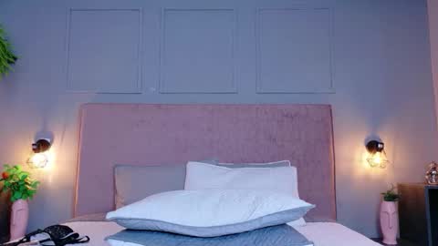 Busty zay online show from April 2026 09:15:01 PM