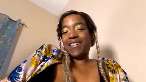 Snapshot of bustyirie chatting on May 2026 12:21:01 PM bustyirie online show from May 2026 12:21:01 PM