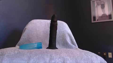 Snapshot of butch215 chatting on September 2025 03:55:02 PM Butch online show from September 2025 03:55:02 PM