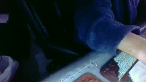 Snapshot of butslutt2 chatting on January 2026 12:18:01 PM butslutt2 online show from January 2026 12:18:01 PM