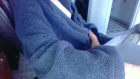 Snapshot of butslutt2 chatting on March 2026 02:11:02 PM butslutt2 online show from March 2026 02:11:02 PM