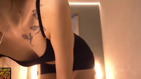 butteflai online show from December 2025 07:06:02 AM