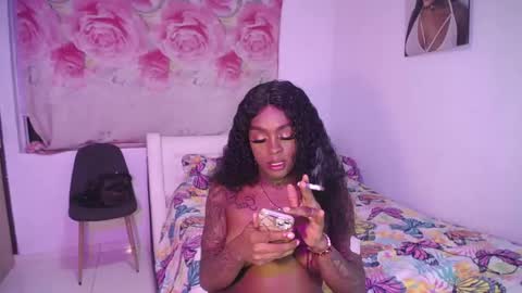 butterfly_rouse online show from December 2025 11:57:02 PM