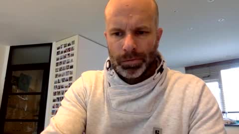 Snapshot of buurman1982isback chatting on January 2025 12:27:01 PM buurman1982isback online show from January 2025 12:27:01 PM