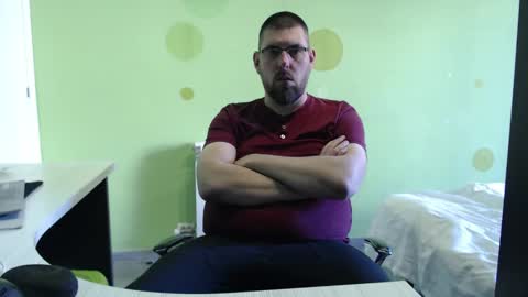 Snapshot of bux404 chatting on March 2025 12:00:01 PM Pete online show from March 2025 12:00:01 PM