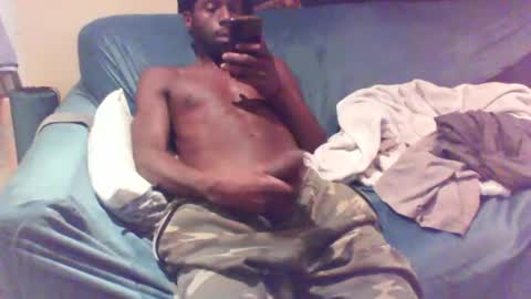 Snapshot of buzsy chatting on December 2024 10:47:01 PM Buzsy online show from December 2024 10:47:01 PM