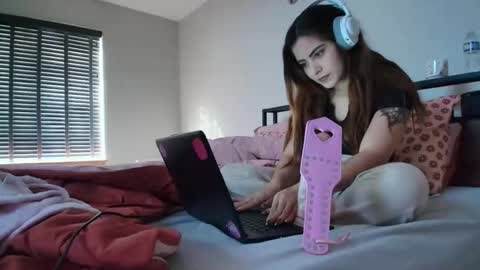 Snapshot of bxdieelatina chatting on February 2026 08:46:02 PM bxdieelatina online show from February 2026 08:46:02 PM