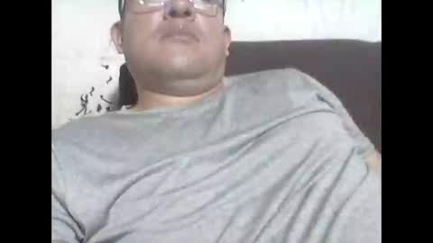 Cachudosexy online show from March 2026 05:02:01 AM