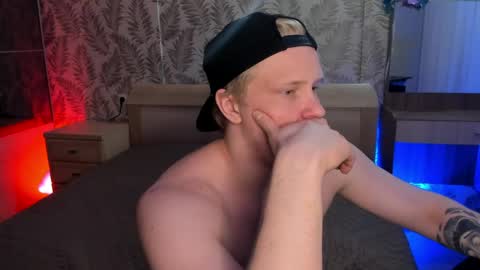 Snapshot of cactusjames_69 chatting on April 2026 11:28:01 PM James online show from April 2026 11:28:01 PM