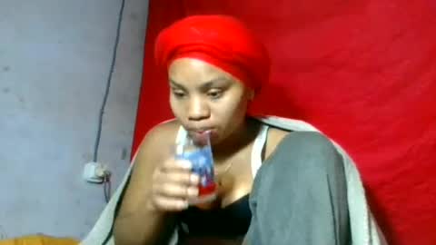 Snapshot of caella98 chatting on June 2026 07:35:02 AM caella98 online show from June 2026 07:35:02 AM