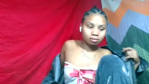 Snapshot of caella98 chatting on July 2026 07:54:01 AM caella98 online show from July 2026 07:54:01 AM
