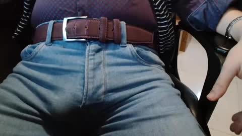 Snapshot of cafetabac chatting on January 2025 08:03:01 AM cafetabac online show from January 2025 08:03:01 AM