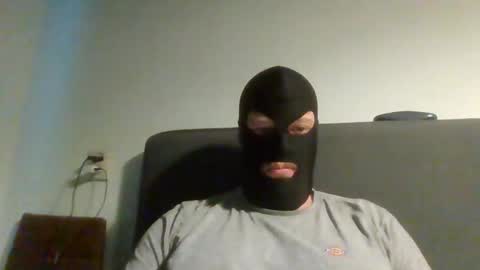 Snapshot of cagegag31 chatting on September 2025 04:18:01 PM cagegag31 online show from September 2025 04:18:01 PM