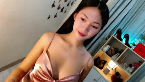 caitlin online show from July 2026 12:38:02 AM