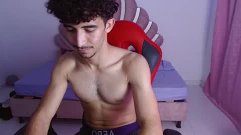 Snapshot of caius_fox chatting on January 2026 11:40:02 PM caius online show from January 2026 11:40:02 PM