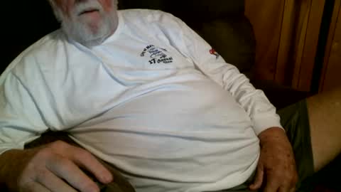 Snapshot of cajungrey75 chatting on April 2026 01:15:02 PM cajungrey online show from April 2026 01:15:02 PM