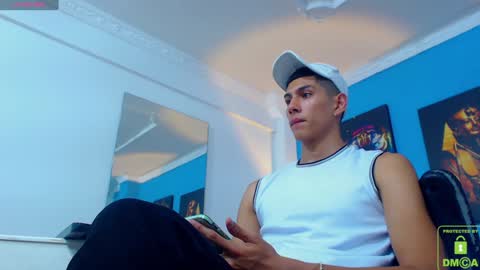 Valerio  online show from January 2025 08:28:01 PM