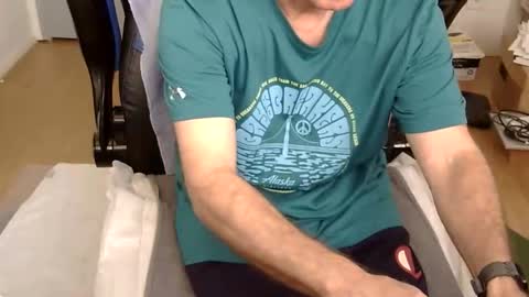 Snapshot of califun4u chatting on February 2026 07:41:01 PM califun4u online show from February 2026 07:41:01 PM