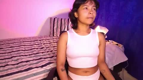 Sofia online show from October 2025 09:05:02 PM