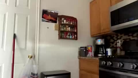 calishop1 online show from January 2026 06:54:02 PM