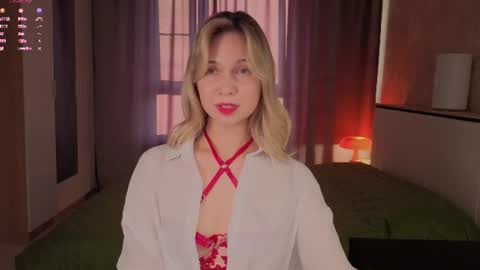 Snapshot of call__me_mommy_ chatting on July 2026 06:00:02 PM Nancy Please thumbs up me online show from July 2026 06:00:02 PM
