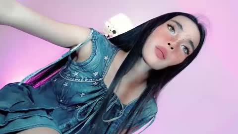call_me_nina online show from May 2026 01:52:01 PM