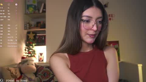 Snapshot of call_me_rosie chatting on December 2024 11:58:01 PM   online show from December 2024 11:58:01 PM