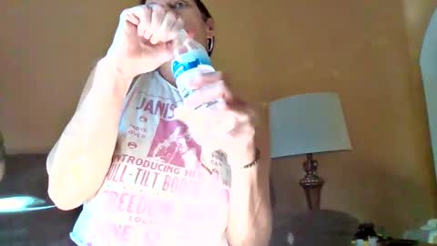 Calli online show from February 2026 08:53:01 PM