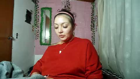 Snapshot of callme_lolas chatting on May 2026 05:56:02 AM paula online show from May 2026 05:56:02 AM