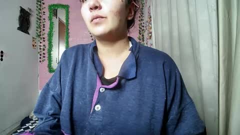 Snapshot of callme_lolas chatting on May 2026 11:34:04 PM paula online show from May 2026 11:34:04 PM