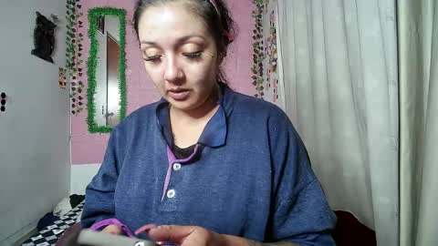 Snapshot of callme_lolas chatting on May 2026 11:45:02 PM paula online show from May 2026 11:45:02 PM