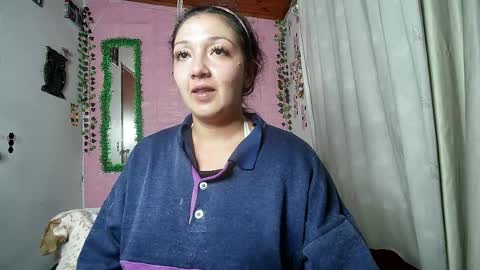 Snapshot of callme_lolas chatting on May 2026 12:40:02 AM paula online show from May 2026 12:40:02 AM