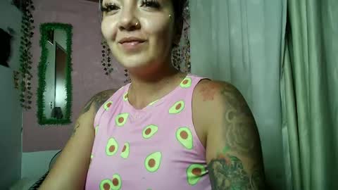 Snapshot of callme_lolas chatting on May 2026 02:19:02 AM paula online show from May 2026 02:19:02 AM