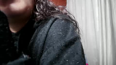 Snapshot of callme_lolas chatting on June 2026 03:19:02 AM paula online show from June 2026 03:19:02 AM