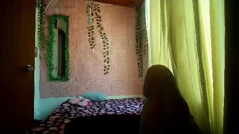 Snapshot of callme_lolas chatting on June 2026 08:53:02 PM paula online show from June 2026 08:53:02 PM