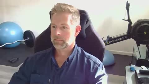 Snapshot of callmenny chatting on November 2025 08:43:01 PM Nny online show from November 2025 08:43:01 PM