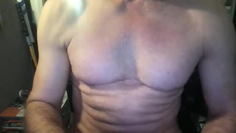 Snapshot of callum5555 chatting on February 2026 05:27:01 PM callum5555 online show from February 2026 05:27:01 PM