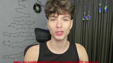 Snapshot of calvin_loves_you chatting on December 2025 05:30:01 PM Hey I am Calvin online show from December 2025 05:30:01 PM