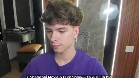 Snapshot of calvin_loves_you chatting on June 2026 05:34:02 PM Hey I am Calvin online show from June 2026 05:34:02 PM