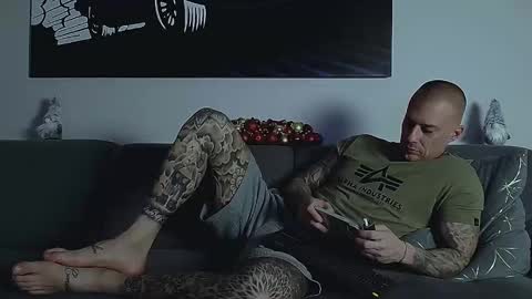 Calvin  online show from December 2025 09:56:02 PM