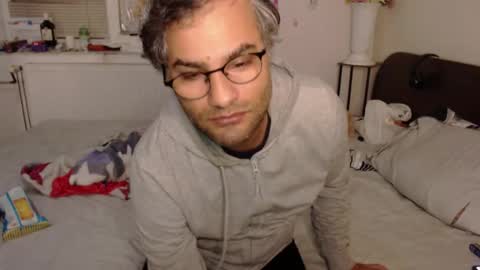 Snapshot of calvinjohnlad chatting on November 2025 06:29:01 PM Calvinjohnlad online show from November 2025 06:29:01 PM