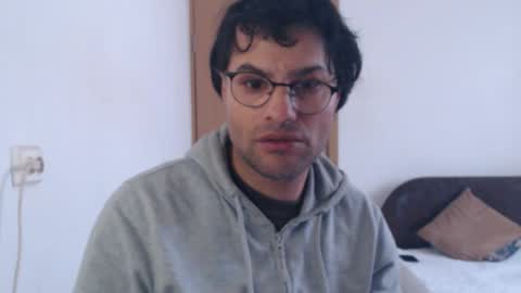 Snapshot of calvinjohnlad chatting on February 2026 10:42:01 AM Calvinjohnlad online show from February 2026 10:42:01 AM