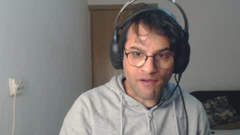 Snapshot of calvinjohnlad chatting on February 2026 06:31:01 PM Calvinjohnlad online show from February 2026 06:31:01 PM