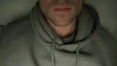 calvinzz online show from November 2025 04:00:02 PM