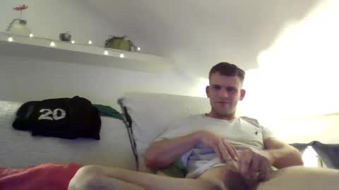 Snapshot of cam_bitch_boy chatting on December 2024 05:42:02 AM cam_bitch_boy online show from December 2024 05:42:02 AM