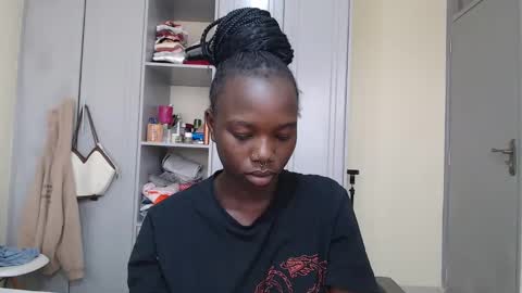 Snapshot of camclit chatting on December 2024 10:05:02 AM Princess online show from December 2024 10:05:02 AM