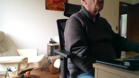 camcologne online show from April 2026 12:36:02 PM