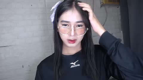 camela_star online show from January 2025 05:07:02 PM